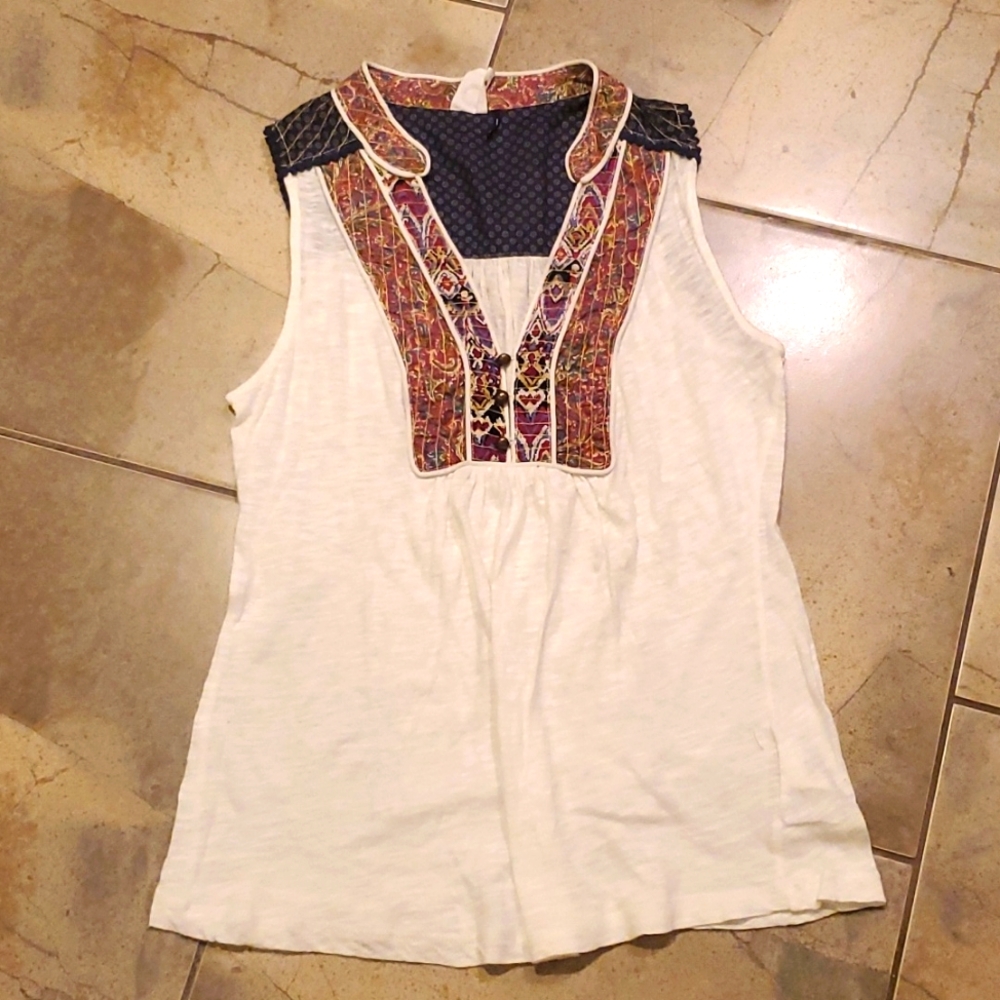 Anthropologie Akemi + Kin Sleeveless Top